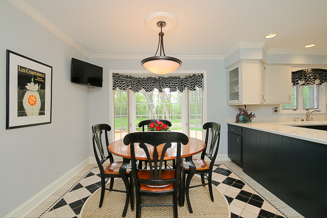 27 W145 Mack Rd, Wheaton, IL 60189 photo 9