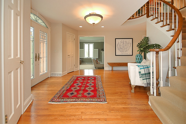 27 W145 Mack Rd, Wheaton, IL 60189 photo 2