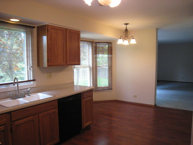 710 Fairfield Ln, Algonquin, IL 60102 photo 8