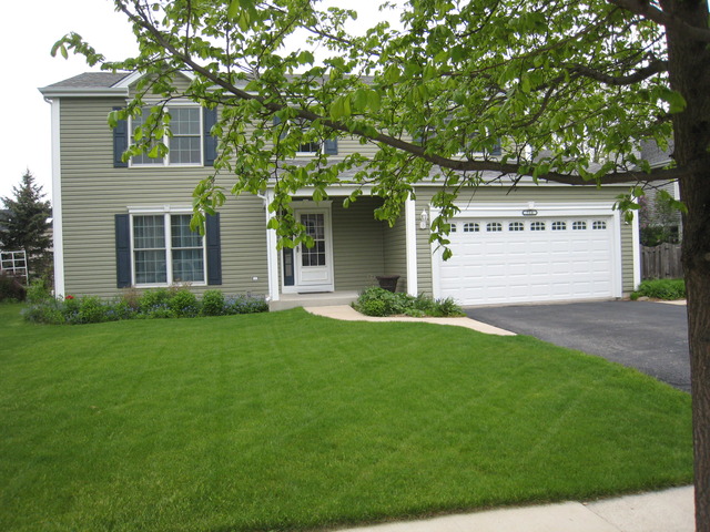 710 Fairfield Ln, Algonquin, IL 60102 photo 1
