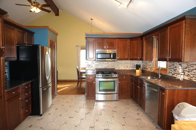 10504 Oconnell Ave, Mokena, IL 60448 photo 6
