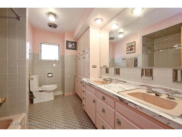 11510 73rd Pl, Willowbrook, IL 60527 photo 13