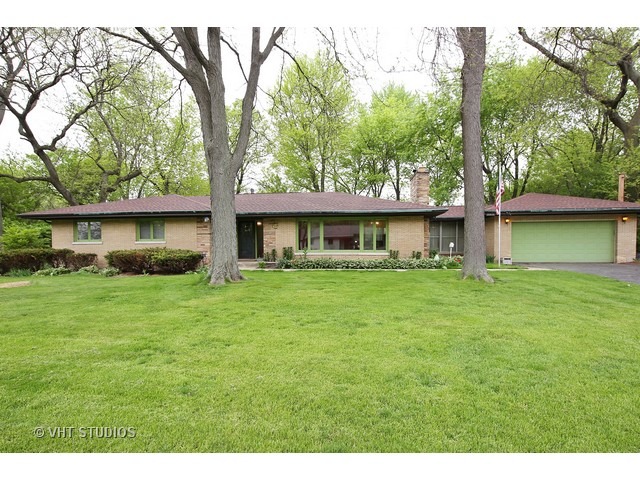 11510 73rd Pl, Willowbrook, IL 60527 photo 1