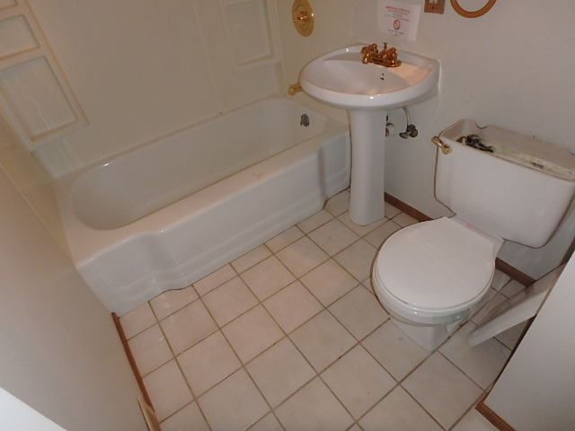17844 Community St, Lansing, IL 60438 photo 7