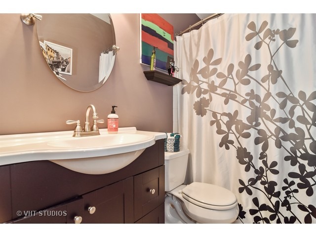 1439 Beaumont Cir, Bartlett, IL 60103 photo 12