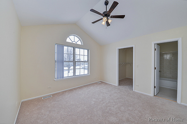 451 Harvard Ln, Bartlett, IL 60103 photo 8