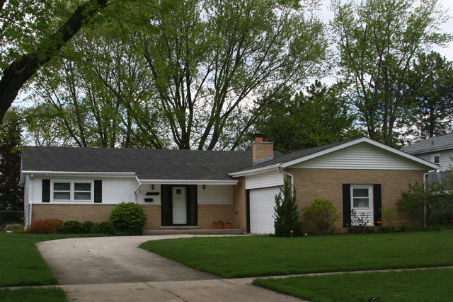 7314 Bunker Rd, Darien, IL 60561 photo 2