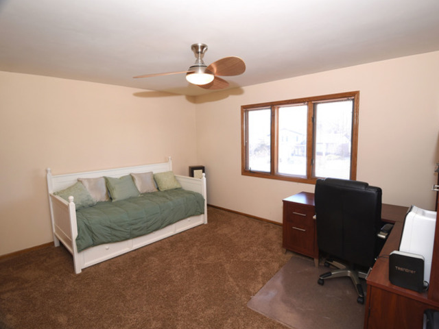405 S Meier Rd, Mount Prospect, IL 60056 photo 7