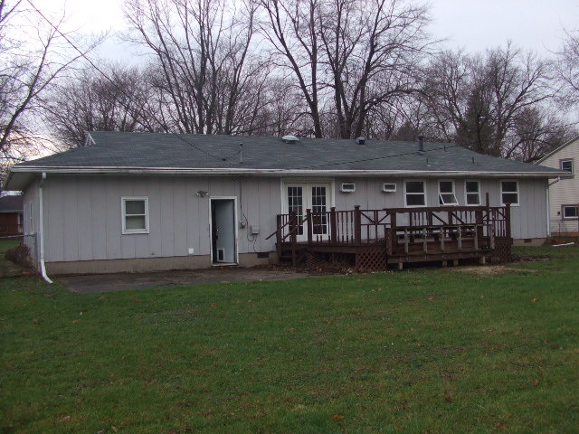 1051 N Vaughn Dr, Kankakee, IL 60901 photo 12