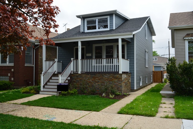 5317 W Waveland Ave, Chicago, IL 60641 photo 1