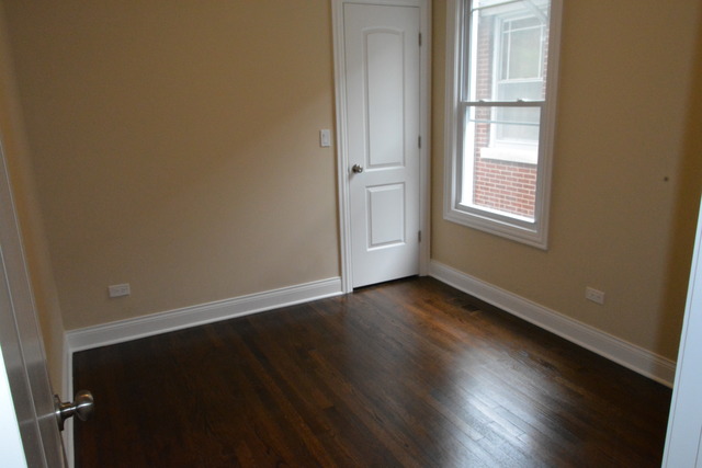 5317 W Waveland Ave, Chicago, IL 60641 photo 8