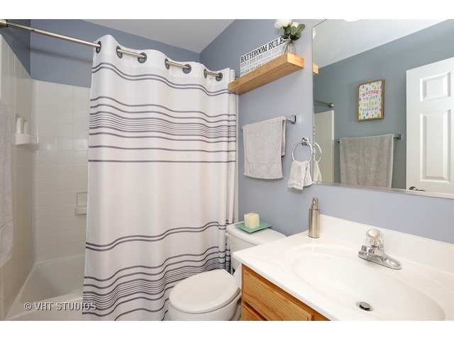 11030 Cape Cod Ln, Huntley, IL 60142 photo 11