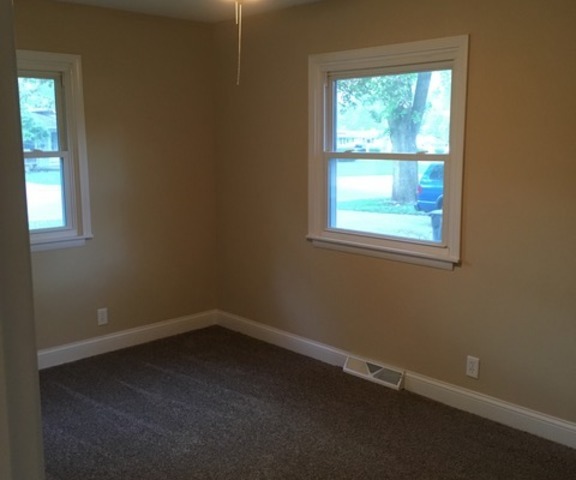 67 E Circle Dr, Montgomery, IL 60538 photo 11