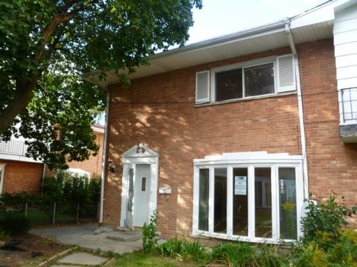 8812 Dee Rd #A, Des Plaines, IL 60016 photo 1