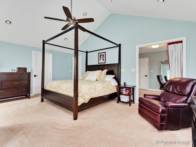 802 Howard St, Wheaton, IL 60187 photo 12