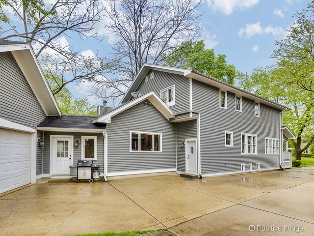 802 Howard St, Wheaton, IL 60187 photo 22