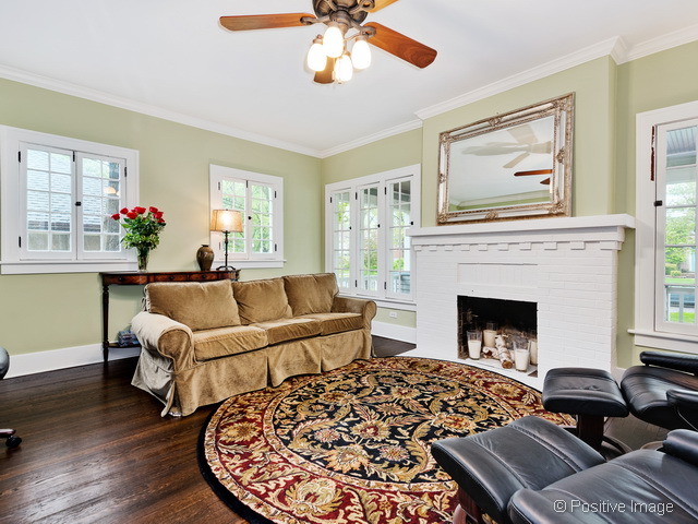 802 Howard St, Wheaton, IL 60187 photo 8