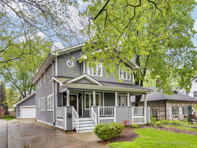 802 Howard St, Wheaton, IL 60187 photo 1