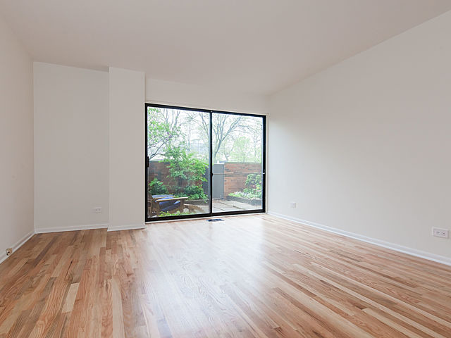 1266 W Westgate Ter, Chicago, IL 60607 photo 8