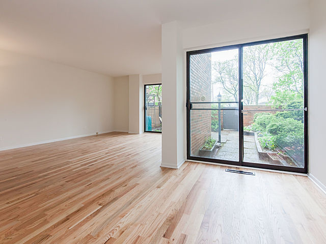 1266 W Westgate Ter, Chicago, IL 60607 photo 9