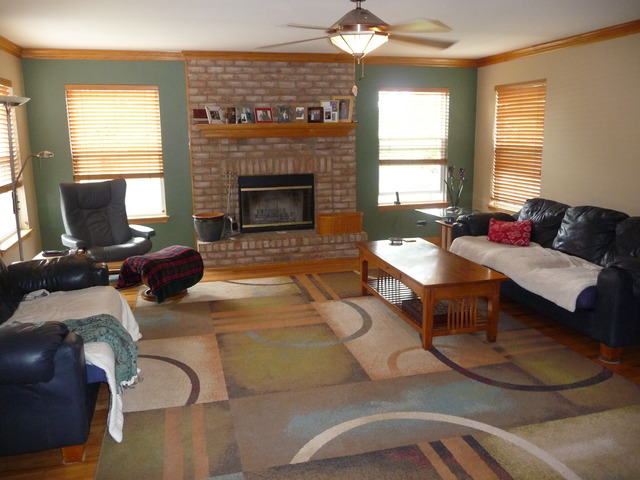 413 Hackney Ln, Oswego, IL 60543 photo 3