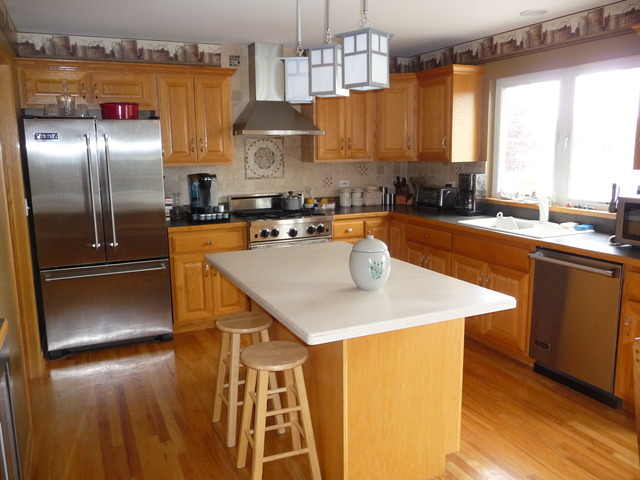 413 Hackney Ln, Oswego, IL 60543 photo 4