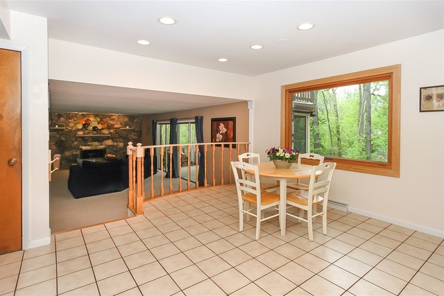 252 Jervey Ln, Bartlett, IL 60103 photo 8