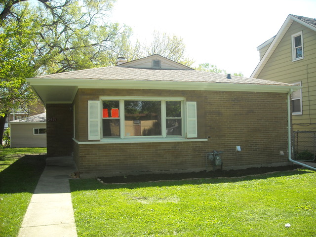 2021 S 16th Ave, Broadview, IL 60155 photo 1
