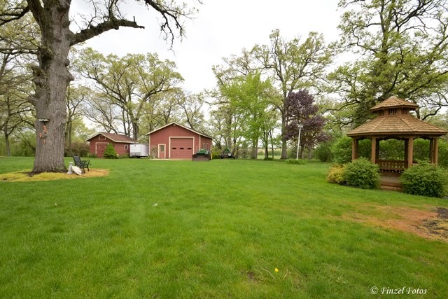 14016 Harmony Rd, Huntley, IL 60142 photo 4