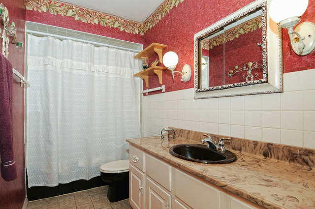 705 Crestview Dr, Ingleside, IL 60041 photo 10