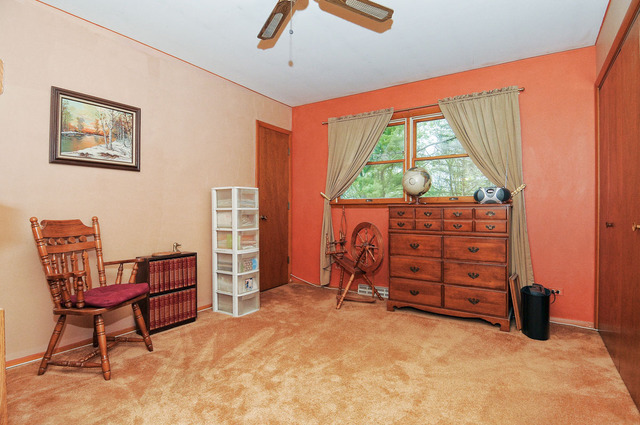 705 Crestview Dr, Ingleside, IL 60041 photo 9