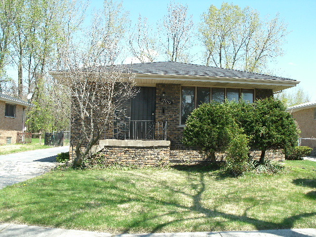 1700 E 156th St, Dolton, IL 60419 photo 1