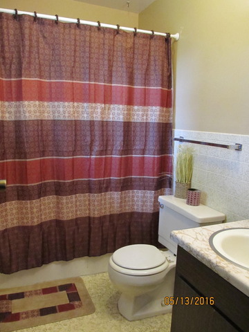 7908 Elm St, Harvard, IL 60033 photo 8