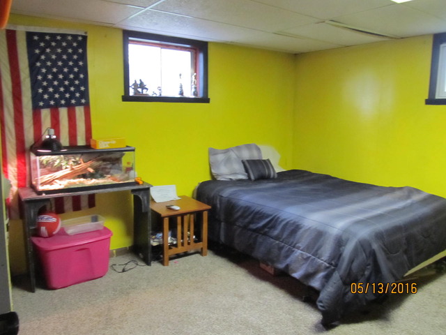 7908 Elm St, Harvard, IL 60033 photo 14