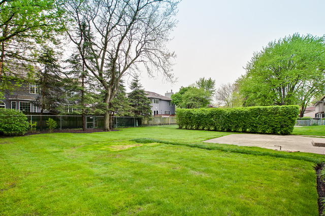 75 Downing Rd, Buffalo Grove, IL 60089 photo 25