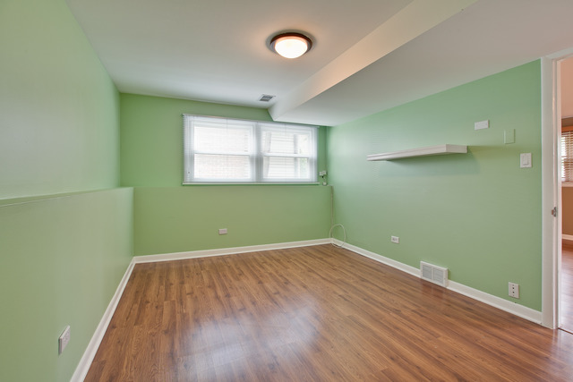75 Downing Rd, Buffalo Grove, IL 60089 photo 14