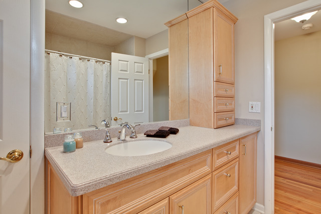 75 Downing Rd, Buffalo Grove, IL 60089 photo 17