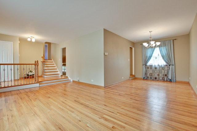75 Downing Rd, Buffalo Grove, IL 60089 photo 5