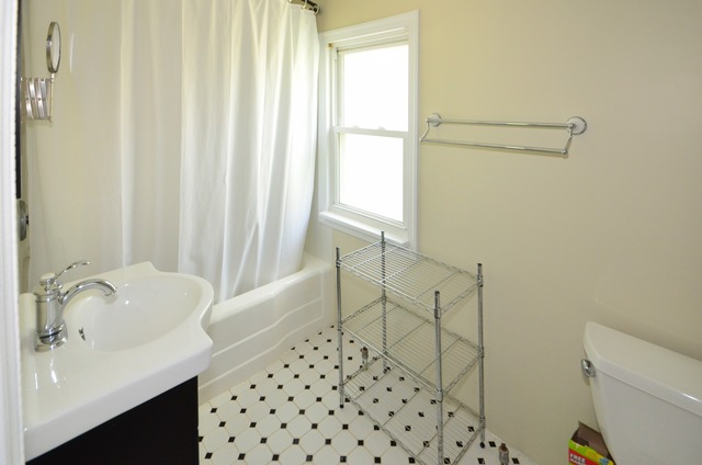 576 4th Ave, Aurora, IL 60505 photo 9