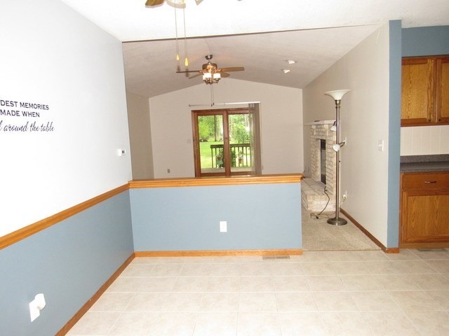 117 E 3rd St, Braidwood, IL 60408 photo 10