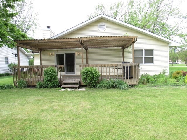 117 E 3rd St, Braidwood, IL 60408 photo 2