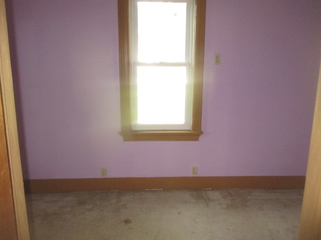 513 E Main St, Plano, IL 60545 photo 7