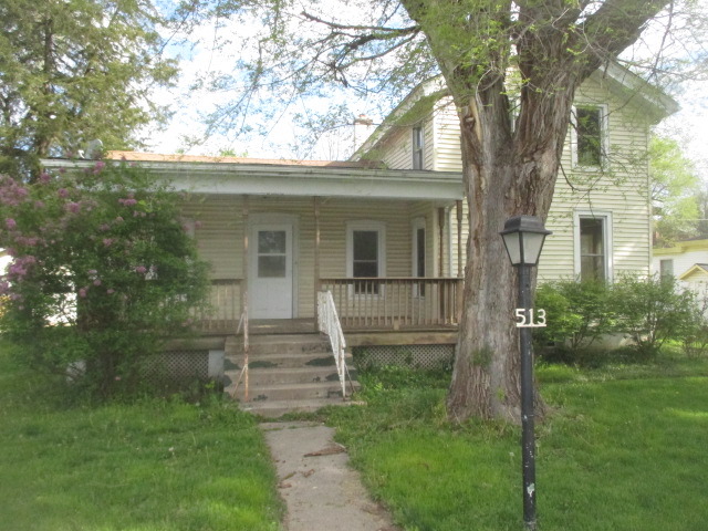 513 E Main St, Plano, IL 60545 photo 1