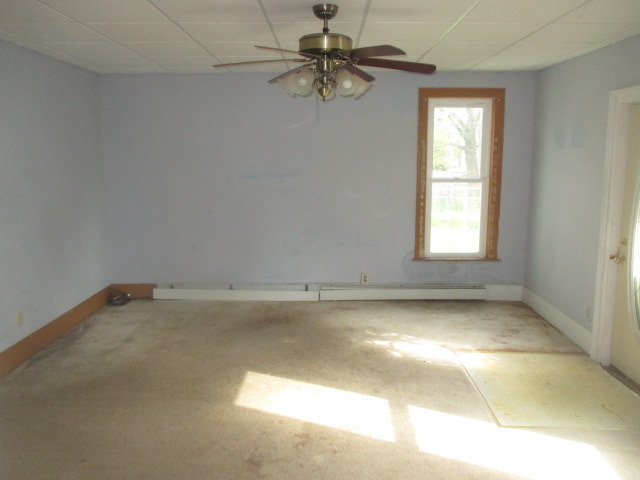 513 E Main St, Plano, IL 60545 photo 3