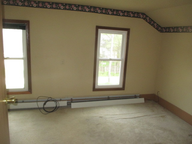 513 E Main St, Plano, IL 60545 photo 9