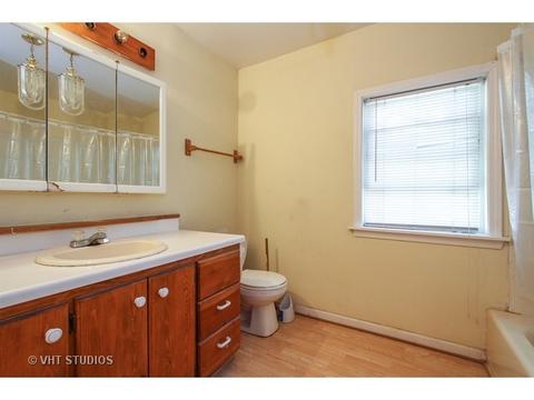 14517 Spaulding Ave, Midlothian, IL 60445 photo 9