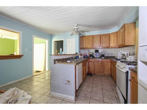 14517 Spaulding Ave, Midlothian, IL 60445 photo 3