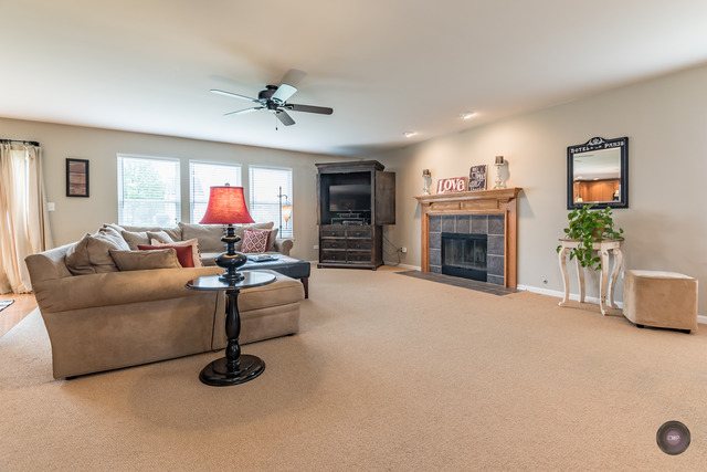 1041 Wise St, Elburn, IL 60119 photo 8