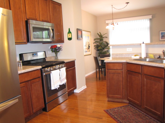 24018 Walnut Cir, Plainfield, IL 60585 photo 7