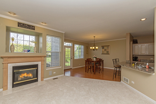 2474 Stonegate Rd, Algonquin, IL 60102 photo 13